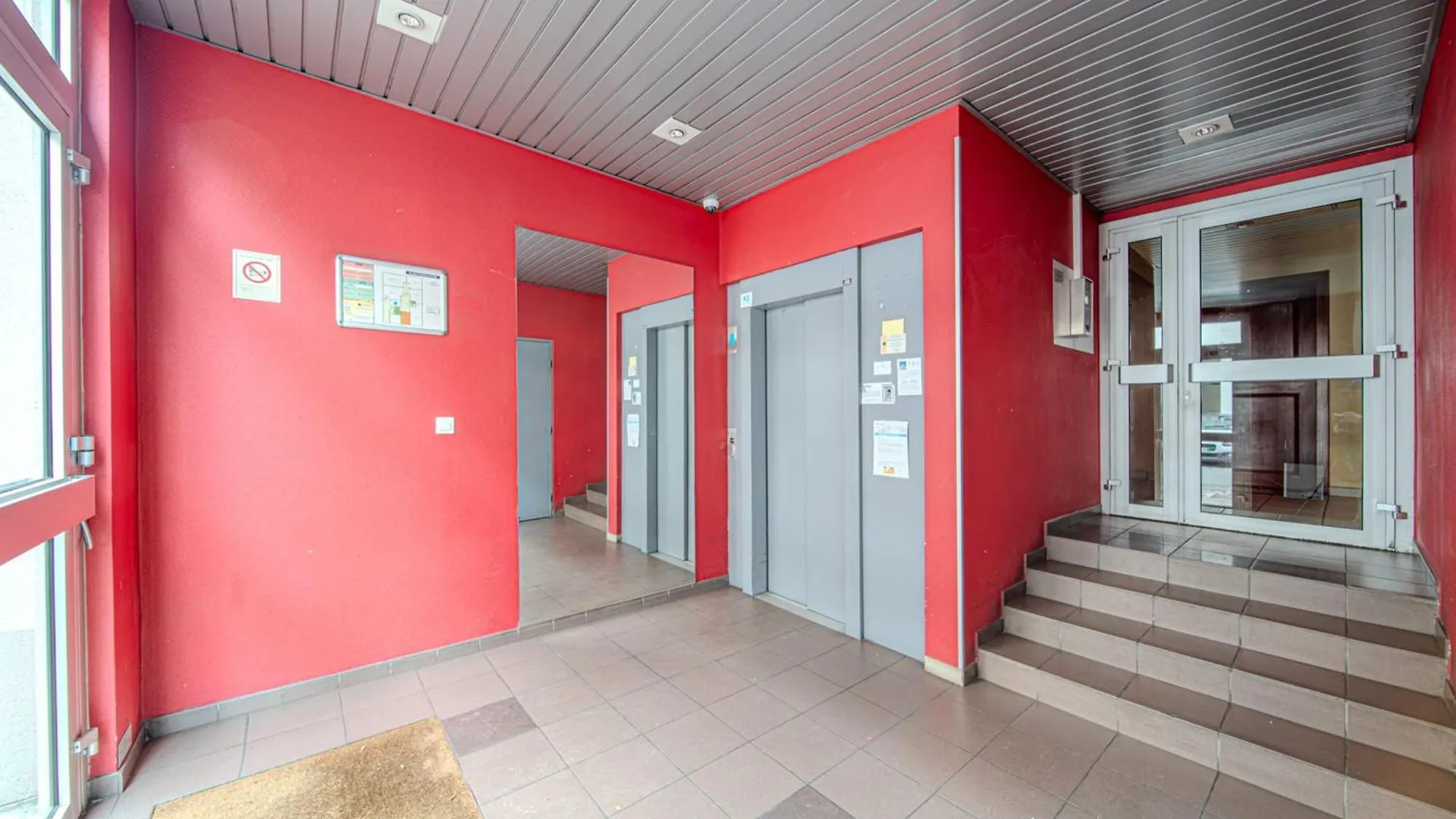 Apartment Charmant 4 Pers Halle Tony Garnier Lyon